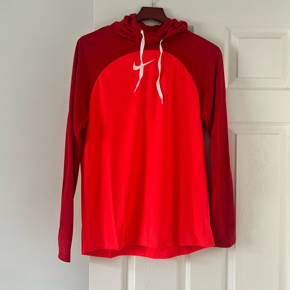 Nike dri-fit orange red athletic hoodie size medium